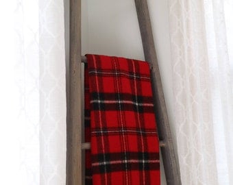 SALE: Vintage Faribo Red & Black Buffalo Plaid Throw - Very Good Condition