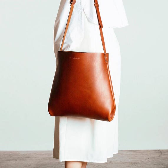 Items similar to Australian Leather Tote Bag, Small, Shoulder Bag ...