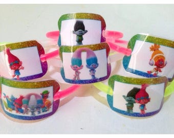 24x Trolls party favor glow bracelets