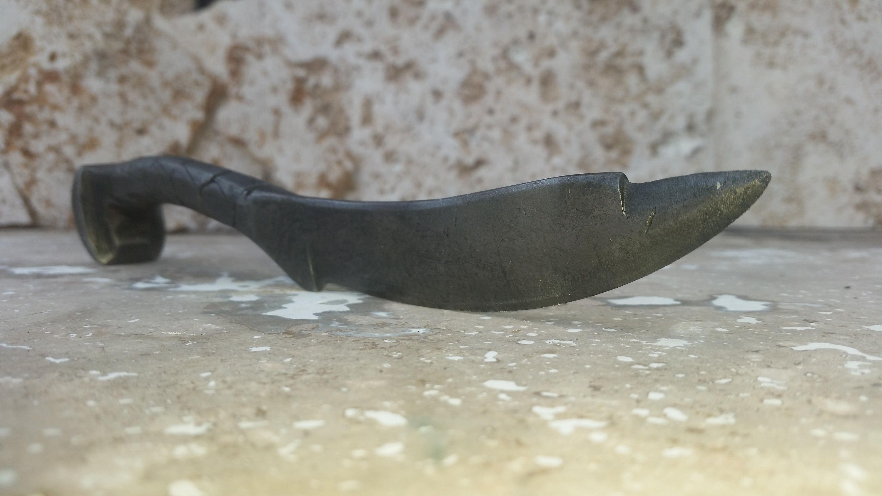 forging of an alligator skin railroad spike knife forging of an alligator skin railroad spike knife