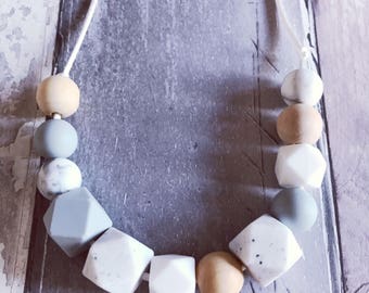Teething Necklace 'Darcey' Grey, Nursing Necklace, Chewelry, Breastfeeding Necklace, Fiddle Beads, Autism, Sensory, Babywearing, Silicone