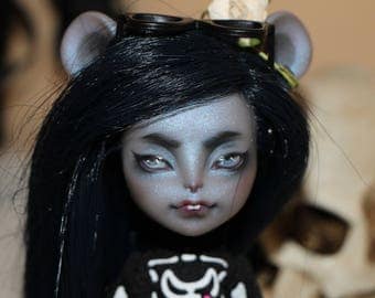 monster high repaint free shipping