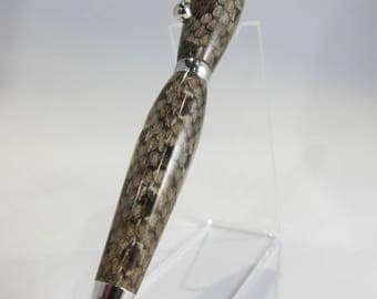 Rattle Snake Pen