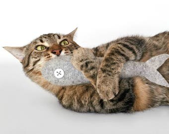Cat Toys. Catnip Toy. Gifts For Cats. Catnip Fish. Catnip Sardine. Organic Catnip Toy. Felt Cat Toy. Luxury Cat Toy. Gift Under 20 Dollars
