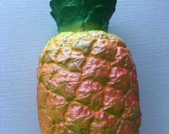 Kiibru Pineapple Squishy