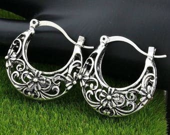 25mm Gorgeous Filigree Hoop Earrings