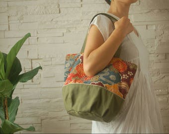 cabas bag with Japanese persimmon-orange