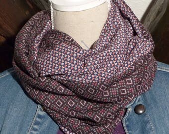 F332 snood scarf tissue fluid print hearts and geometric patterns