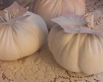3 pcs set WHITE PUMPKINS 6 1/2" soft velour shabby cottage fall decor