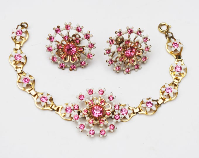 Vintage Flower Bracelet and Earring - Pink rhinestone - white Enamel Gold metal Floral jewelry set