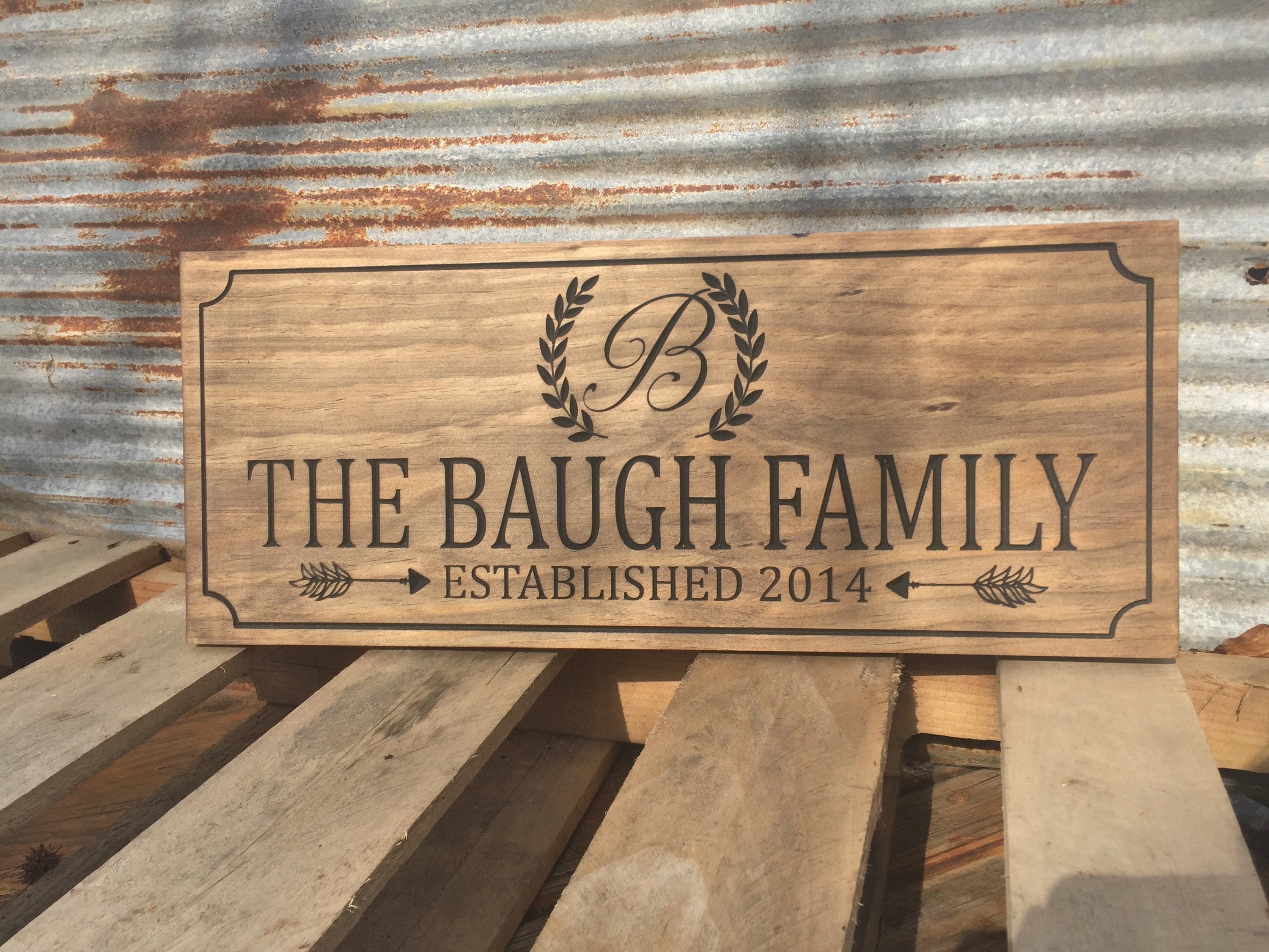 Custom Engraved Family Name Wood Sign Personalized Wooden Plaque Home Decor Rustic Cnc Laser