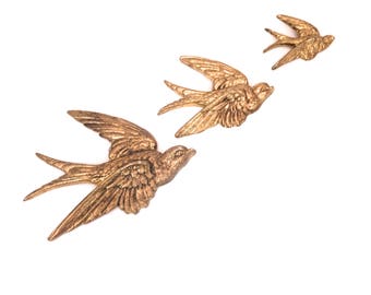 Mid Century Brass Bird Wall Hanging, Vintage Swallow Ornament, Gold Swift Wall Decor, Bird Wall Plaque, Retro Flying Birds, Made in England