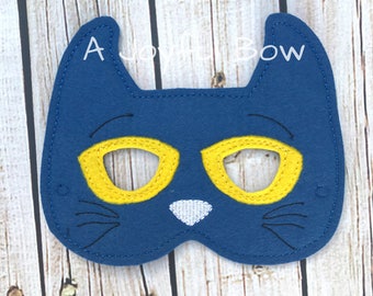 Pete inspired mask, pete the cat, book buddies, pete the cat party, book reading
