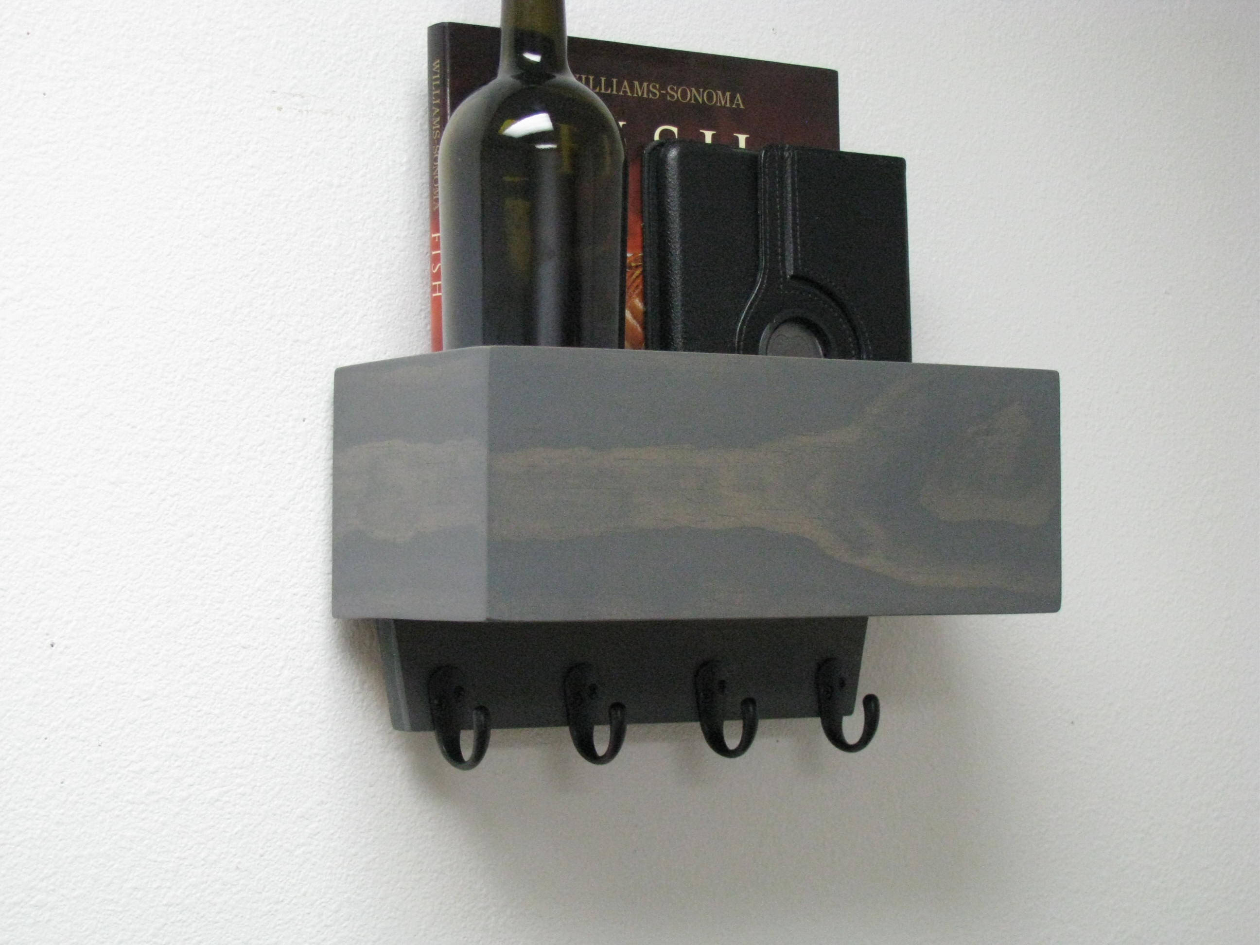 key holder for wall 12 inch