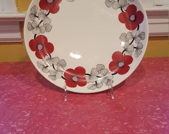 10.25" (26 cm) Arabia Finland Isokukka Plate