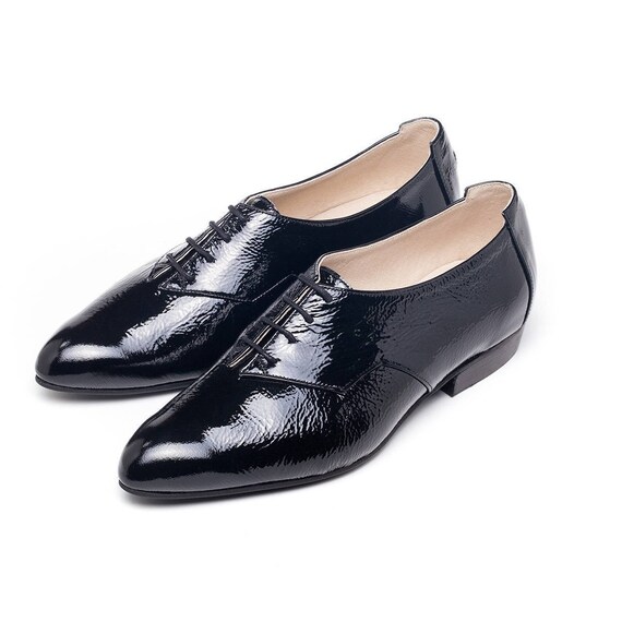 jones bootmaker bugatti