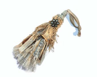 Decorative Tassel, Farmhouse Decor, Ornamental Tassel, Rustic Decor, Cottage Chic Decor, Country Chic Decor, Rustic Tassel, Curtain Tieback