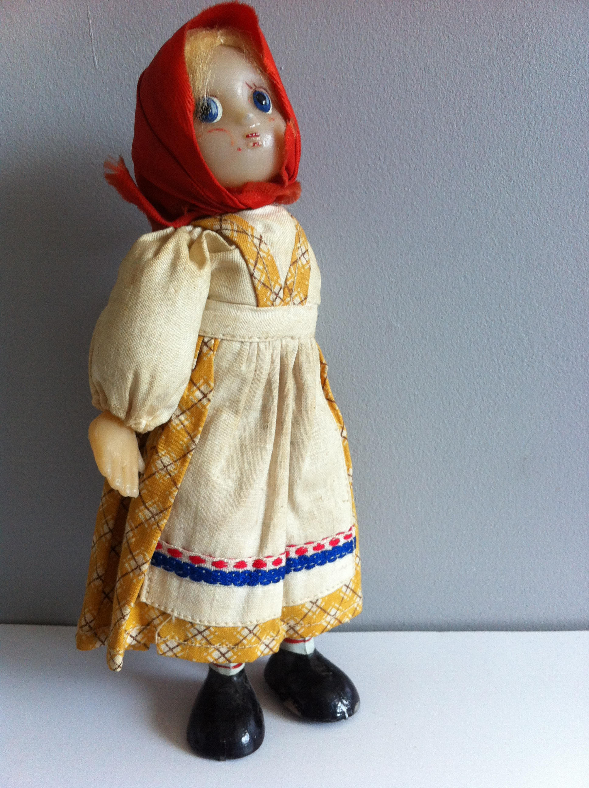 Vintage cloth costume doll 21cm cloth body plastic face and