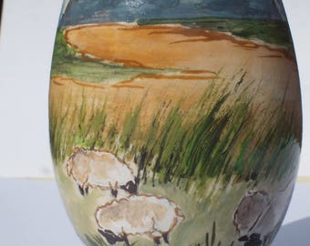 painted egg - Mont saint michel and painted sheep