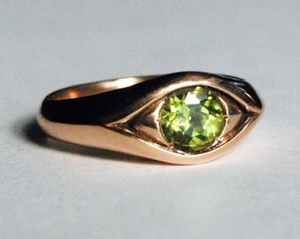 Large Rose Gold Jeweled Peridot Eye Ring-August Birthday