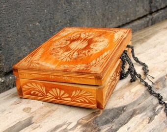 jewelry box Vintage Wooden Box Wood Box hand carved box Jewelry Box Treasure Box Rustic Home Decor Storage Box Trinket box russian box