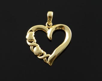 10k Hugs & Kisses XOXO Heart Outline Charm/Pendant Gold