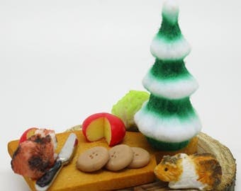 Guinea Pigs' Christmas Dinner