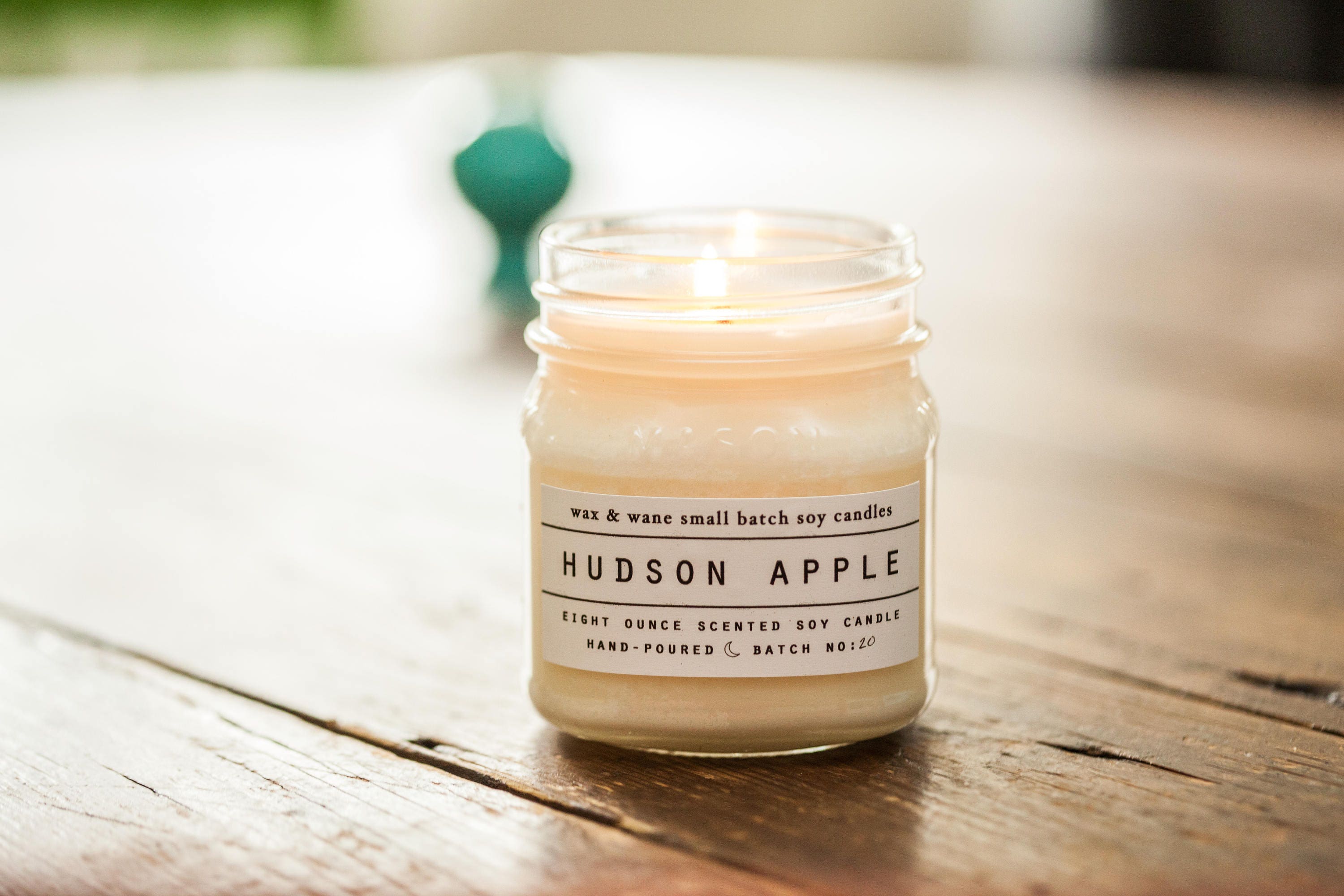 Hudson Apple Soy Candle New York Candle