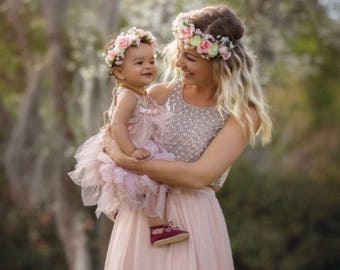 Mommy and me crowns / flower crowns / flowergirl / bridesmaide / flowercrown / white and pink flower crown