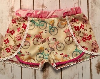 Boho size 6 vintage bike shorts