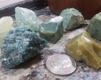 7 pc. Rough Green Gemstones Set