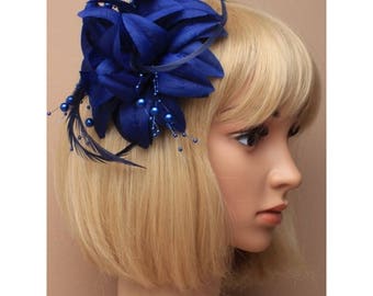Navy fascinator, wedding fascinator, wedding hair piece, flower fascinators, elegant hair piece, blue flower clip, ladies day hair piece
