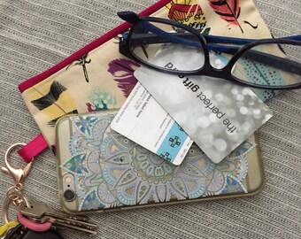 Mobile phone pouch