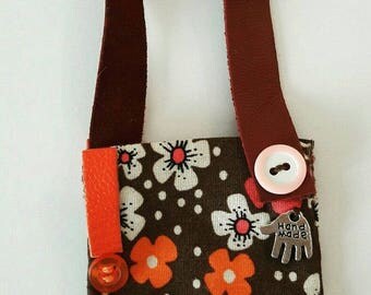 Wonderful handmade messenger hippy bag for your Neo Blythe. With real leather.