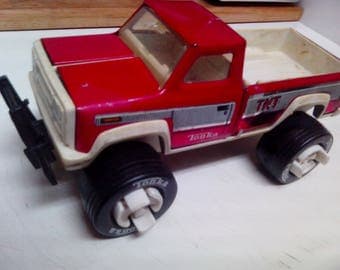 Vintage Tonka Pickup TNT Truck with Removable Wheels