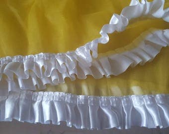 135 cm yellow tulle ruffle + 135 cm yellow tulle