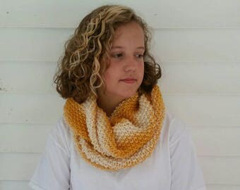 Handknit Infinity Scarf / Handknit Cowl