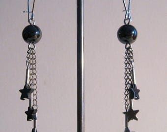 3 hematite stars mounted on 3 thin chains earrings