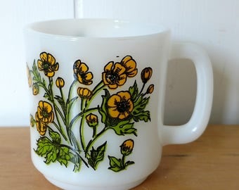 vintage Buttercup milk glass mug Glasbake