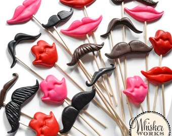 PLASTIC - Photobooth Prop Kit - Set of 20 Mustaches and Smiles - Photo Prop Set