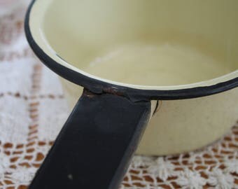 Small Yellow Enamel Pot 2
