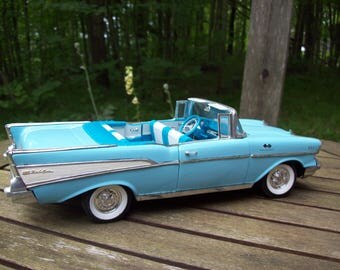 ERTL 1957 Chevrolet, Chevy Bel Air convertible, die cast auto