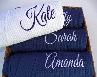 Set of 6 Monogrammed Robes For Bridesmaids / Womens Bathrobe / Waffle Robes / Bridesmaids Getting Ready Outfits / Personalized Robes