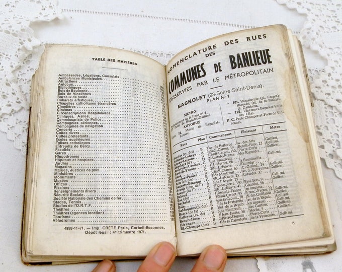 Vintage 1920s Guide Book Street Maps with Bus and Metro Routes of Paris Including Photograph of the Eiffel Tour, A to Z Plan de Paris