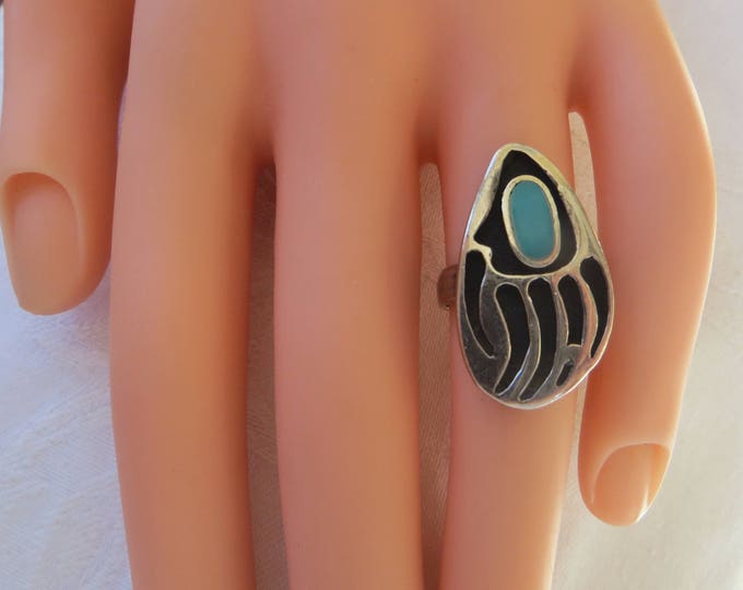 Sterling Bear Claw Ring, Native American Shadow Box Silver, Vintage Turquoise Ring, Turquoise Bear Claw Ring, Size 4.5, Southwest Ring