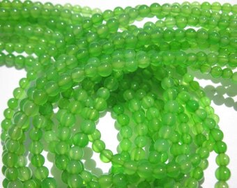 12 green 4 mm (11-5) colorful agate beads