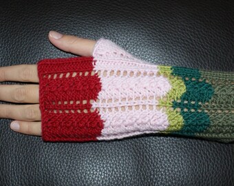 Chevron mittens pure Merino Wool