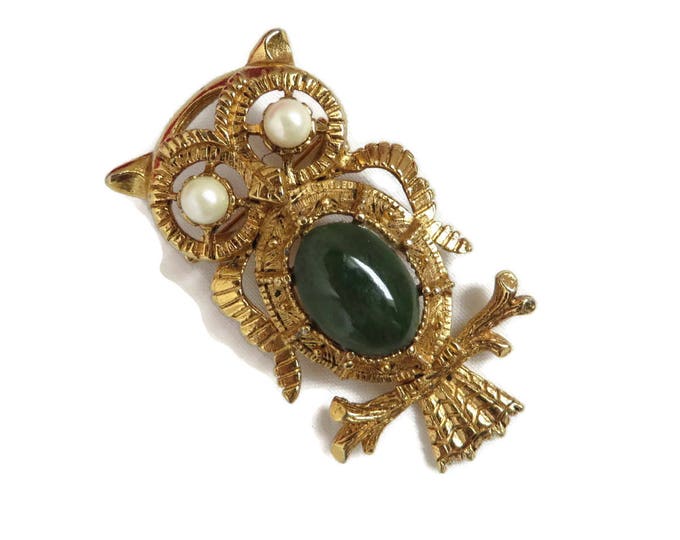 Owl Pendant Brooch, Vintage Gold Tone Owl Brooch-Pendant, Jade Glass Brooch, Faux Pearl Eyed Owl Pin, Bird Pendant, Owl Jewelry Owl Pendant Brooch, Vintage Gold Tone Owl Brooch-Pendant, Jade Glass Brooch, Faux Pearl Eyed Owl Pin, Bird Pendant, Owl Jewelry