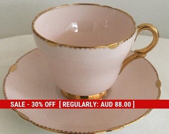Shelley England Rd 13488/57 Henley Demitasse Duo in Pastel Pink