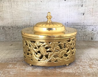Brass Box Large Brass Container Vintage Brass Trinket Box Ornate Brass Box Brass Vessel Brass Lidded Bowl Brass Wedding Decor Brass Basket